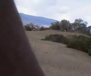 olgun sex birkaç lezzetli dunes içinde azgın. yakında onlar seyirci var. olgun sürtük kim hazır sonra kocası tarafından becerdin almak o adamlardan biri berbat bir şey.