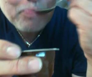 warum gibt es eine dessert beim mastubatingg? es gibt sie schnell genug hinter sich, was eine cumshot ist wirklich eine mega ladung sperma.